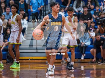 Thumbnail 2 in Punahou vs. Leilehua (HHSAA Division 1 Semifinal) photogallery.