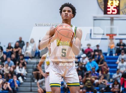 Thumbnail 1 in Punahou vs. Leilehua (HHSAA Division 1 Semifinal) photogallery.