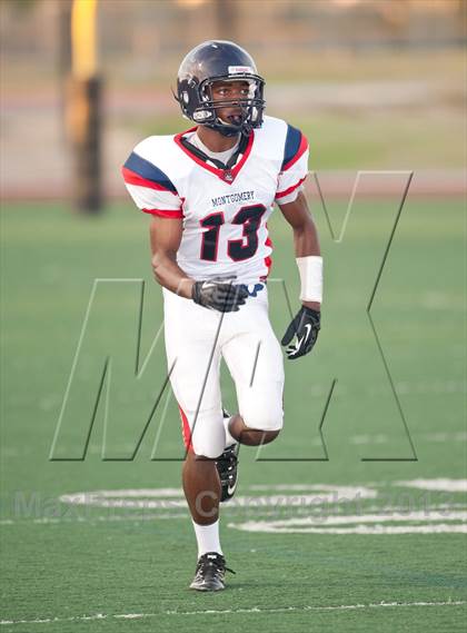 Thumbnail 3 in Bonita Vista vs. Montgomery photogallery.