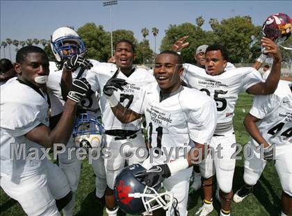 Thumbnail 2 in Inner City Classic (Crenshaw HS) photogallery.