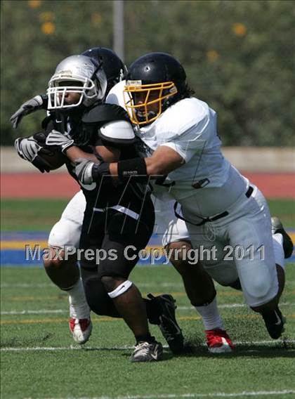 Thumbnail 3 in Inner City Classic (Crenshaw HS) photogallery.