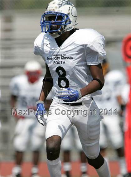 Thumbnail 3 in Inner City Classic (Crenshaw HS) photogallery.