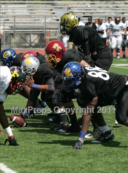 Thumbnail 3 in Inner City Classic (Crenshaw HS) photogallery.