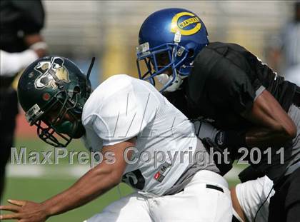 Thumbnail 1 in Inner City Classic (Crenshaw HS) photogallery.