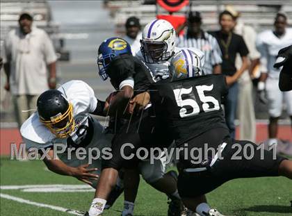 Thumbnail 1 in Inner City Classic (Crenshaw HS) photogallery.