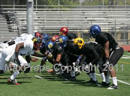 Thumbnail 1 in Inner City Classic (Crenshaw HS) photogallery.