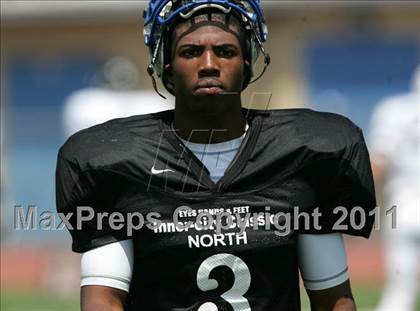 Thumbnail 2 in Inner City Classic (Crenshaw HS) photogallery.