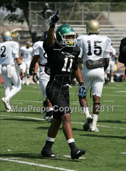 Thumbnail 3 in Inner City Classic (Crenshaw HS) photogallery.