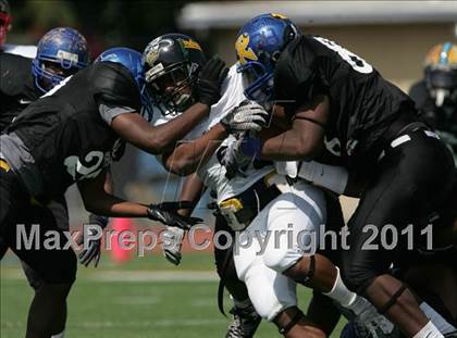 Thumbnail 1 in Inner City Classic (Crenshaw HS) photogallery.