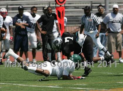 Thumbnail 1 in Inner City Classic (Crenshaw HS) photogallery.