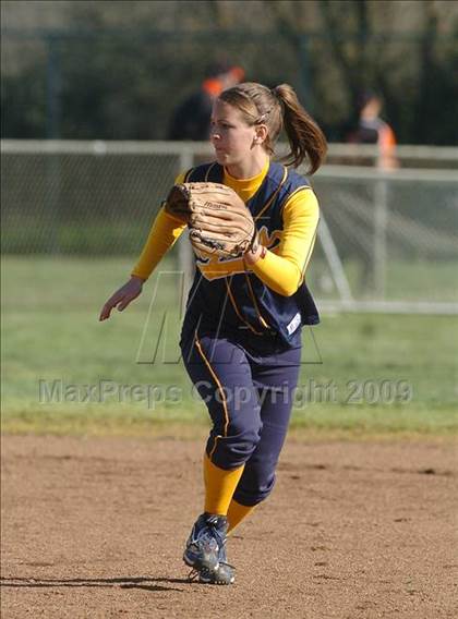 Thumbnail 2 in Inderkum vs. St. Francis (Pre-Season Tournament of Champions) photogallery.
