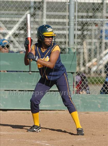 Thumbnail 1 in Inderkum vs. St. Francis (Pre-Season Tournament of Champions) photogallery.