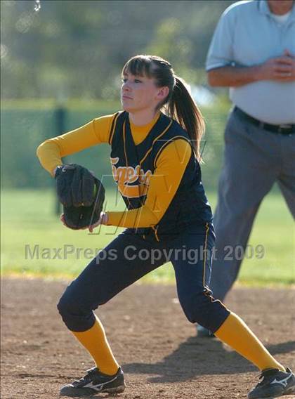 Thumbnail 2 in Inderkum vs. St. Francis (Pre-Season Tournament of Champions) photogallery.