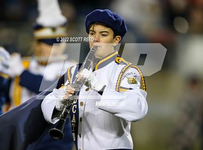 Thumbnail 2 in St. Edward vs. Springfield (OHSAA D1 Final) photogallery.