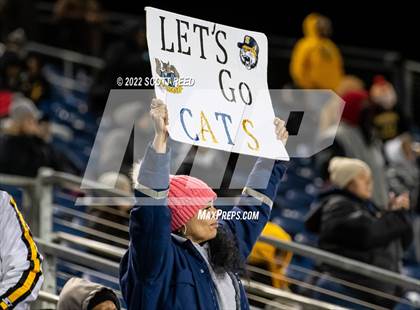 Thumbnail 2 in St. Edward vs. Springfield (OHSAA D1 Final) photogallery.