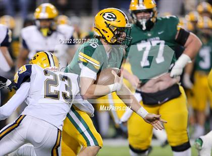 Thumbnail 2 in St. Edward vs. Springfield (OHSAA D1 Final) photogallery.