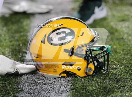 Thumbnail 1 in St. Edward vs. Springfield (OHSAA D1 Final) photogallery.