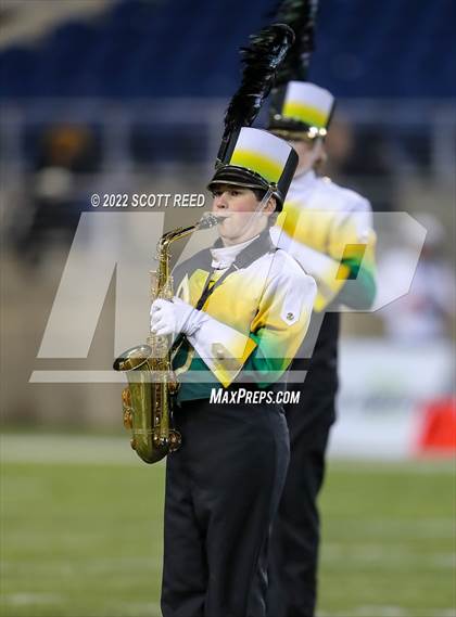 Thumbnail 3 in St. Edward vs. Springfield (OHSAA D1 Final) photogallery.