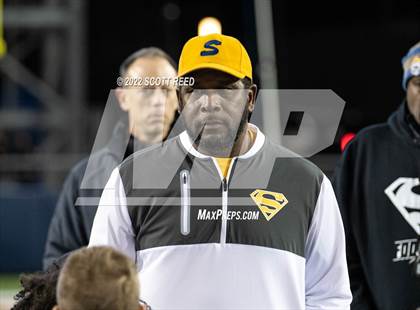 Thumbnail 2 in St. Edward vs. Springfield (OHSAA D1 Final) photogallery.