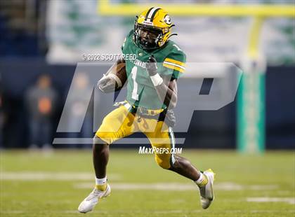 Thumbnail 2 in St. Edward vs. Springfield (OHSAA D1 Final) photogallery.