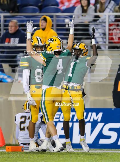 Thumbnail 3 in St. Edward vs. Springfield (OHSAA D1 Final) photogallery.