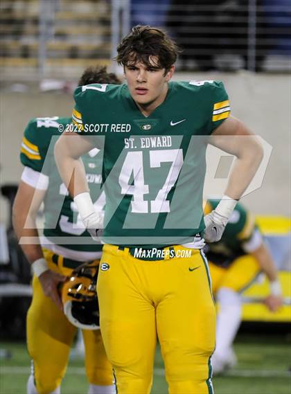 Thumbnail 3 in St. Edward vs. Springfield (OHSAA D1 Final) photogallery.