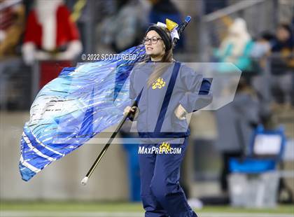 Thumbnail 3 in St. Edward vs. Springfield (OHSAA D1 Final) photogallery.
