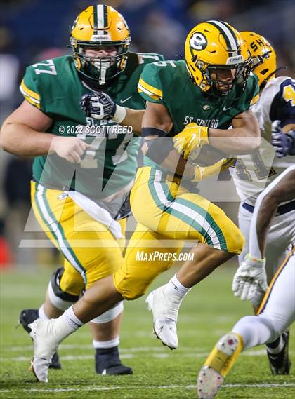 Thumbnail 2 in St. Edward vs. Springfield (OHSAA D1 Final) photogallery.