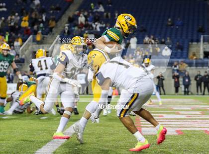 Thumbnail 1 in St. Edward vs. Springfield (OHSAA D1 Final) photogallery.
