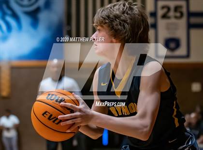 Thumbnail 3 in Rocky Mount vs Westover (NCHSAA 3A Third Round) photogallery.
