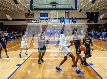 Thumbnail 3 in Rocky Mount vs Westover (NCHSAA 3A Third Round) photogallery.