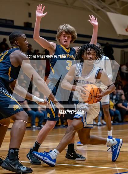 Thumbnail 1 in Rocky Mount vs Westover (NCHSAA 3A Third Round) photogallery.