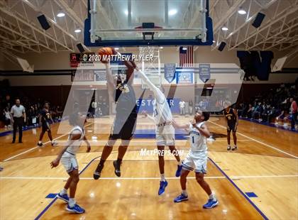 Thumbnail 3 in Rocky Mount vs Westover (NCHSAA 3A Third Round) photogallery.