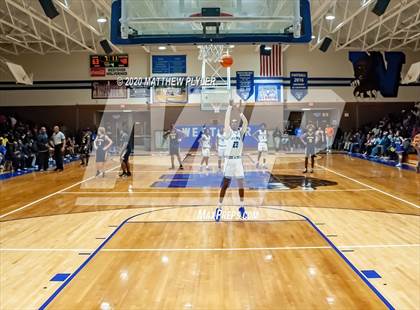 Thumbnail 3 in Rocky Mount vs Westover (NCHSAA 3A Third Round) photogallery.