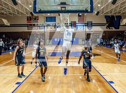 Thumbnail 3 in Rocky Mount vs Westover (NCHSAA 3A Third Round) photogallery.