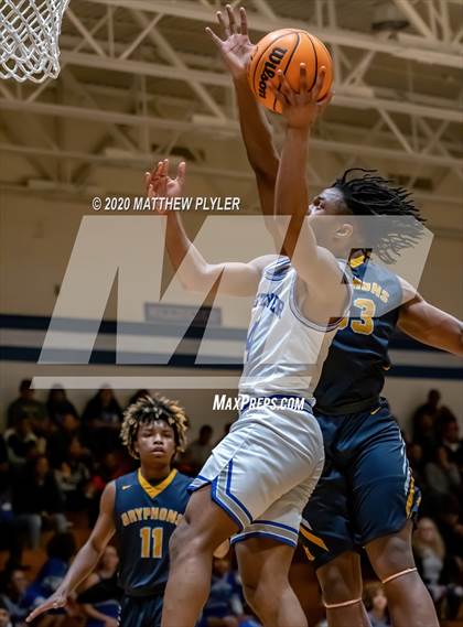 Thumbnail 1 in Rocky Mount vs Westover (NCHSAA 3A Third Round) photogallery.