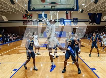 Thumbnail 3 in Rocky Mount vs Westover (NCHSAA 3A Third Round) photogallery.