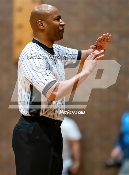 Thumbnail 1 in Rocky Mount vs Westover (NCHSAA 3A Third Round) photogallery.