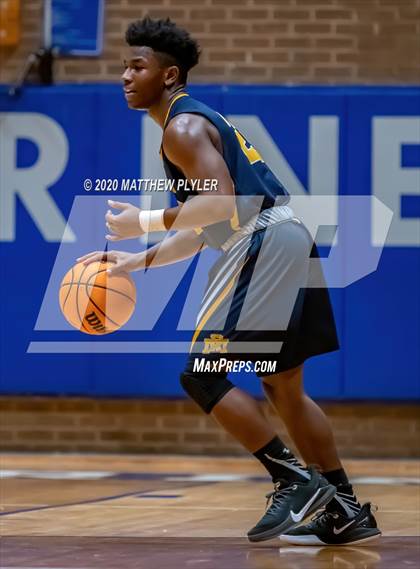 Thumbnail 1 in Rocky Mount vs Westover (NCHSAA 3A Third Round) photogallery.