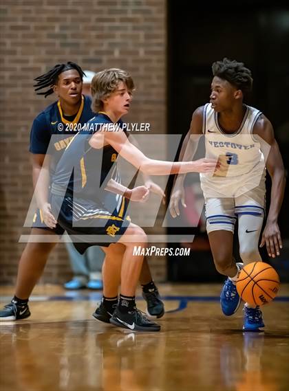 Thumbnail 1 in Rocky Mount vs Westover (NCHSAA 3A Third Round) photogallery.