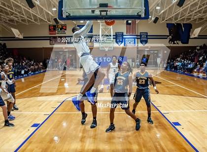 Thumbnail 3 in Rocky Mount vs Westover (NCHSAA 3A Third Round) photogallery.