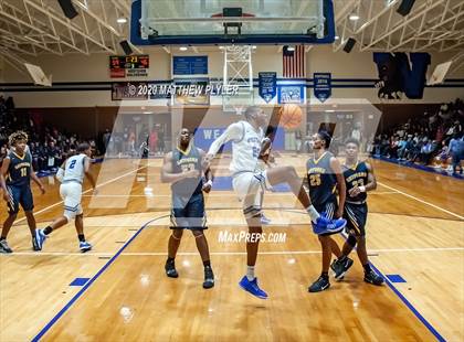 Thumbnail 1 in Rocky Mount vs Westover (NCHSAA 3A Third Round) photogallery.