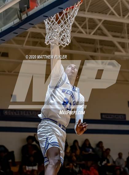 Thumbnail 2 in Rocky Mount vs Westover (NCHSAA 3A Third Round) photogallery.