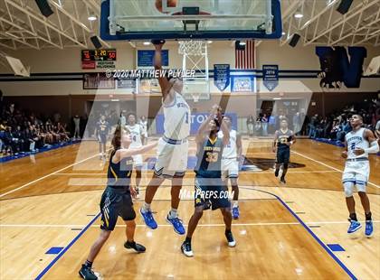 Thumbnail 3 in Rocky Mount vs Westover (NCHSAA 3A Third Round) photogallery.