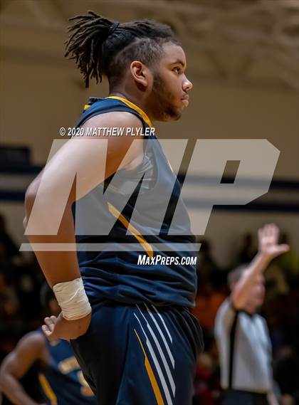 Thumbnail 2 in Rocky Mount vs Westover (NCHSAA 3A Third Round) photogallery.