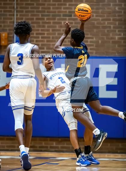 Thumbnail 1 in Rocky Mount vs Westover (NCHSAA 3A Third Round) photogallery.