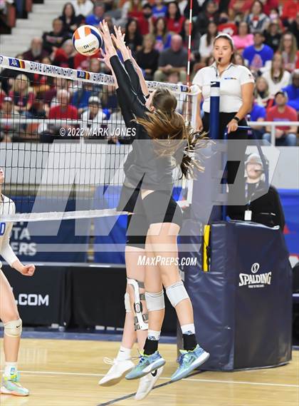 Thumbnail 1 in Arcadia vs. Estrella Foothills (AIA 4A Final) photogallery.