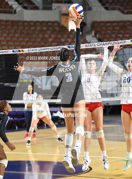 Thumbnail 1 in Arcadia vs. Estrella Foothills (AIA 4A Final) photogallery.