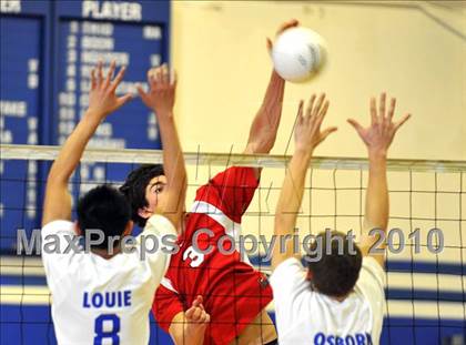 Thumbnail 1 in La Salle @ San Marino photogallery.