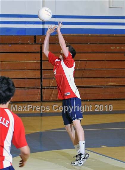 Thumbnail 3 in La Salle @ San Marino photogallery.